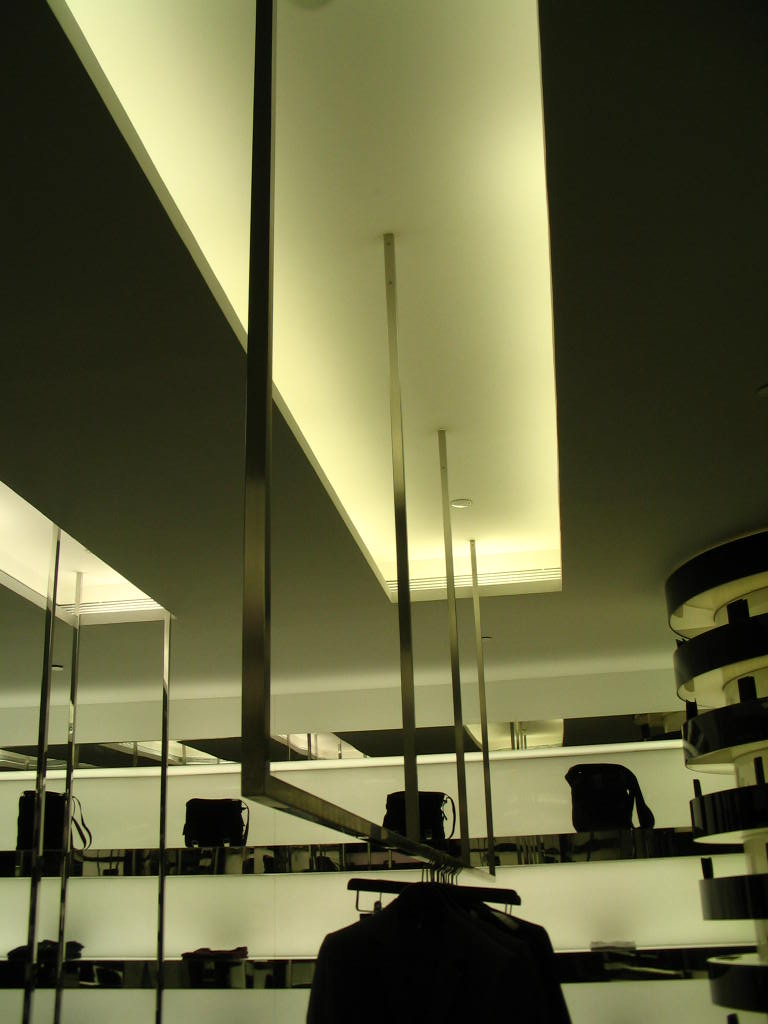 男装上海专卖店（施工图及实景）